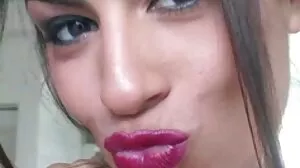 Mme Ta Hem video x gratuit Cum