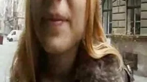Scarlett Star est une salope remarquable aux cheveux video massage sexuel blonds